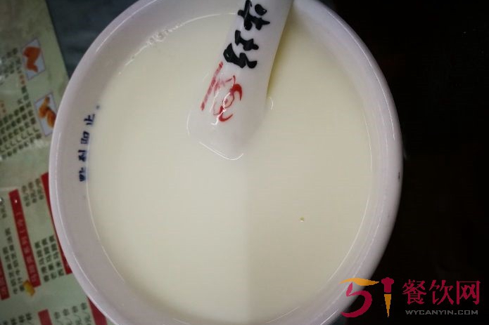 水牛坊牛奶甜品加盟