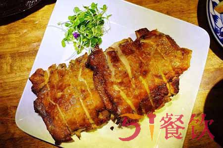 小放牛餐饮可以加盟吗