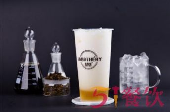 雅西亚奶茶实验室加盟要多少钱？