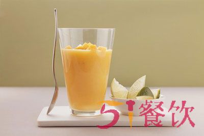 红汤烩酸菜米线加盟