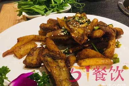 肖仙仙羊肉汤总店地址