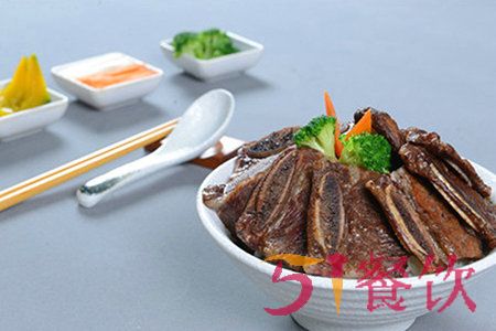 嘢兽酱烧烤肉饭怎么加盟？