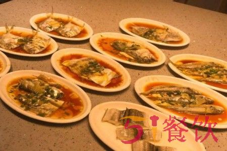 小贤家快餐怎么赚钱