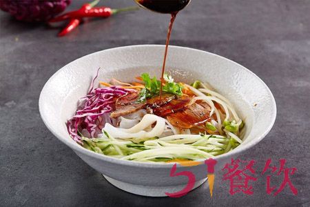 陇味府满纯手工拉面加盟费多少-西北风味小吃连锁-51餐饮网